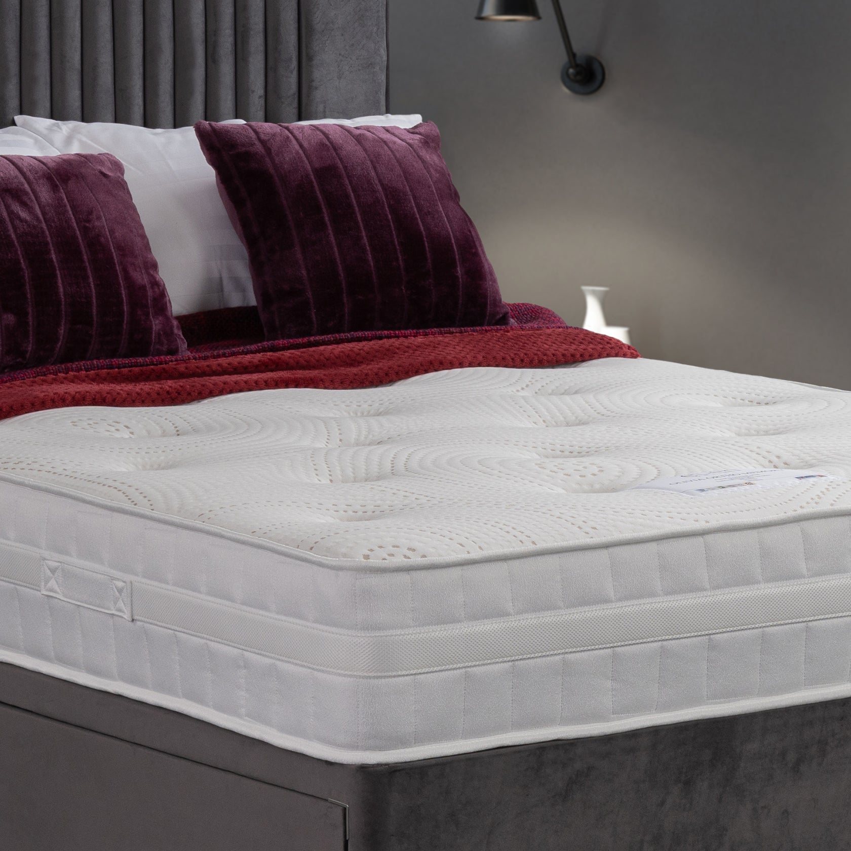 Sweet Dreams Olivia Memory Hybrid Mattress