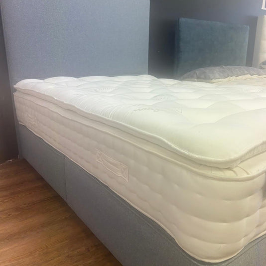 Ex-Display Relyon Luxury Silk 2850 Double divan set with floor standing headboard