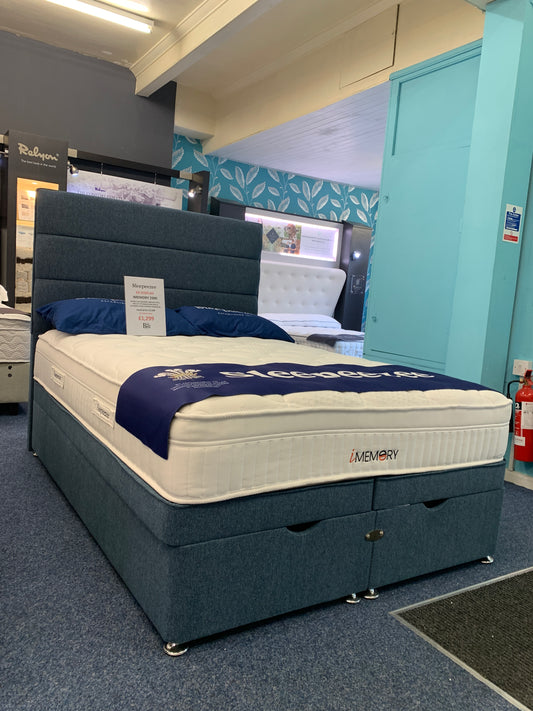 Ex Display Double size Sleepeezee iMemory 2300 mattress, end lift ottoman base and floor standing headboard. One only.