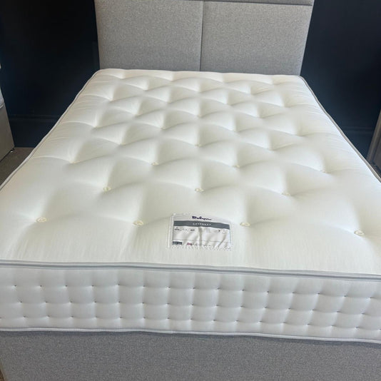 Ex-Display Relyon Savannah 1000 Double Divan Set with 2 plus 2 drawers and headboard