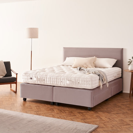 Vispring De Luxe Divan Base with 4 drawers