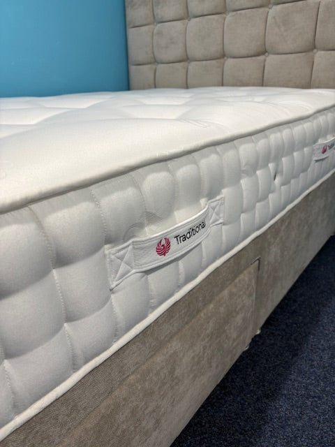 Ex-Display Double Sweet Dreams Copland Divan Set With 2 Drawers and Floor Standing Headboard