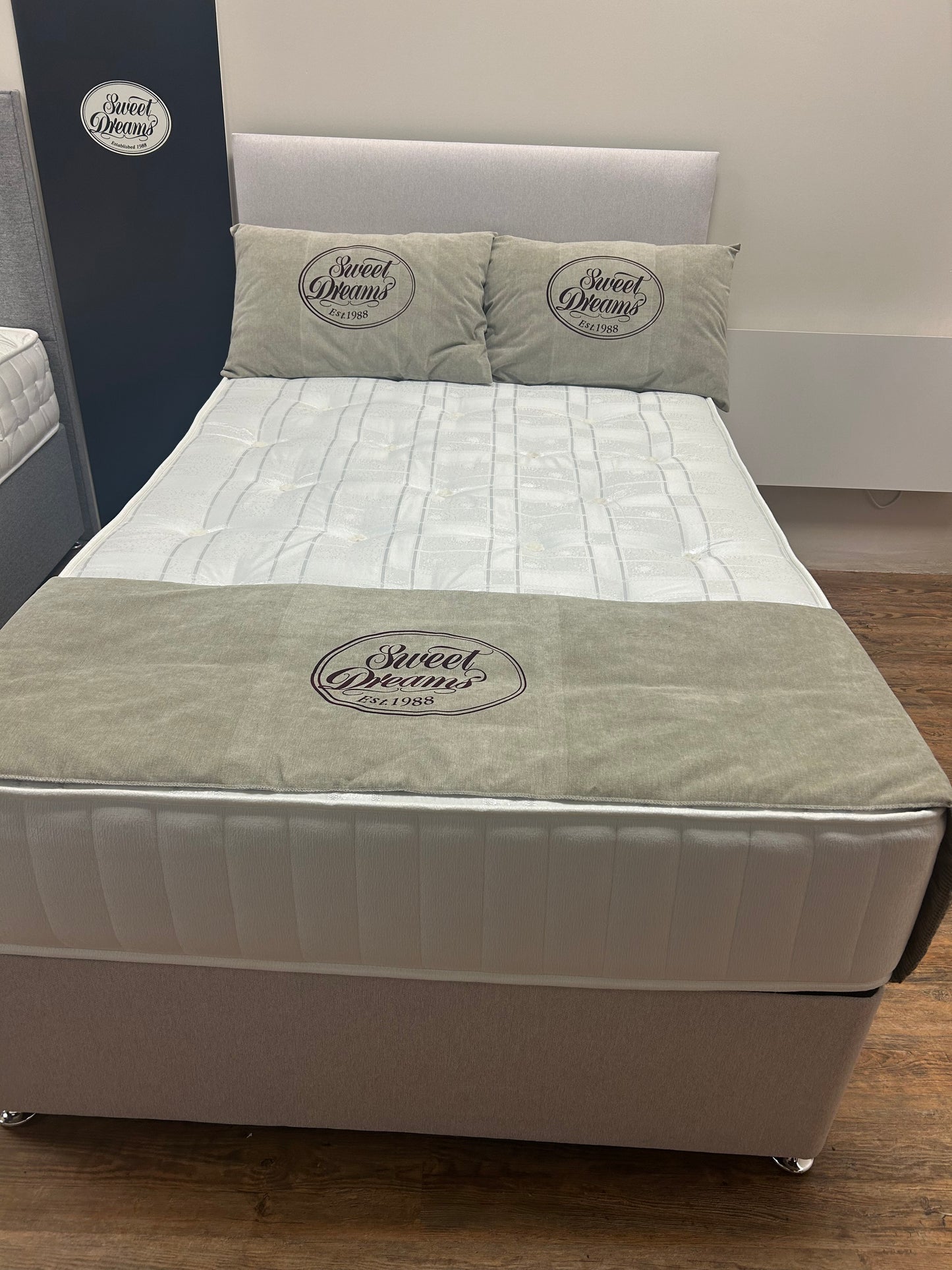 Ex-Display Sweet Dreams Small Double Indiana Ortho Mattress and Romantica Base and Headboard