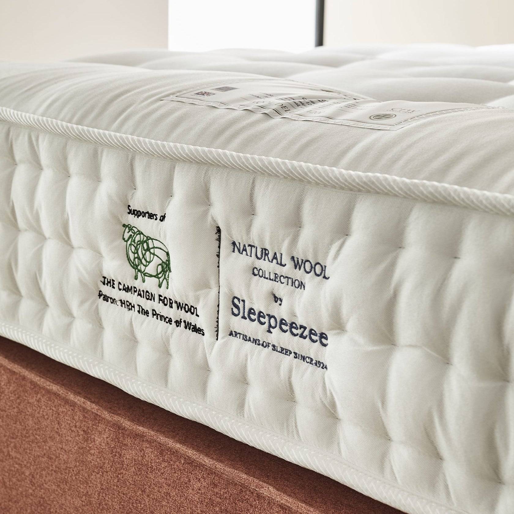 Sleepeezee Wool Luxe 1200 mattress