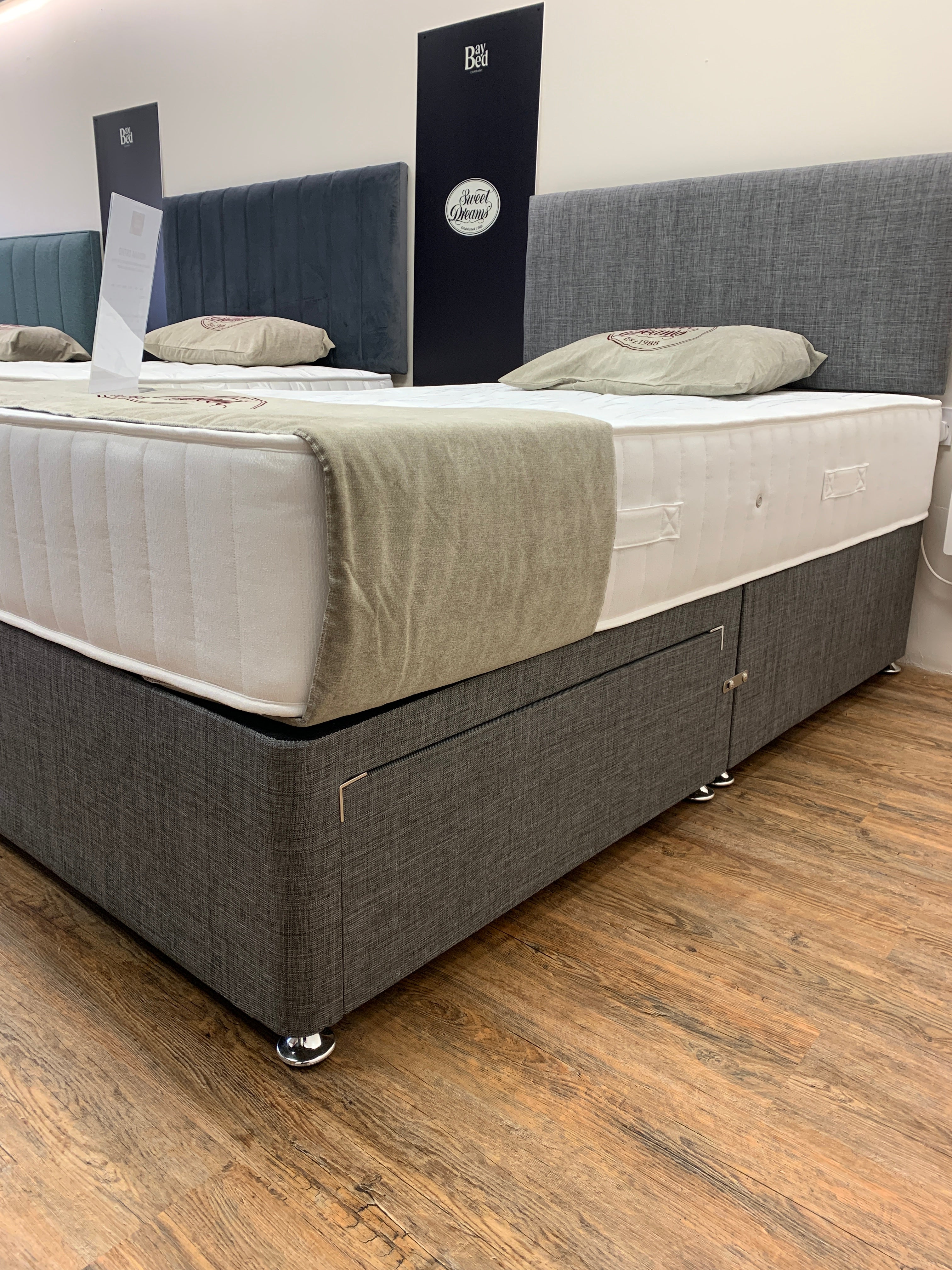 Queen size deals divan bed base